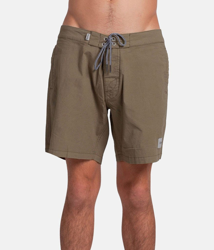 EVERYDAY TRUNK OLIVE WASH