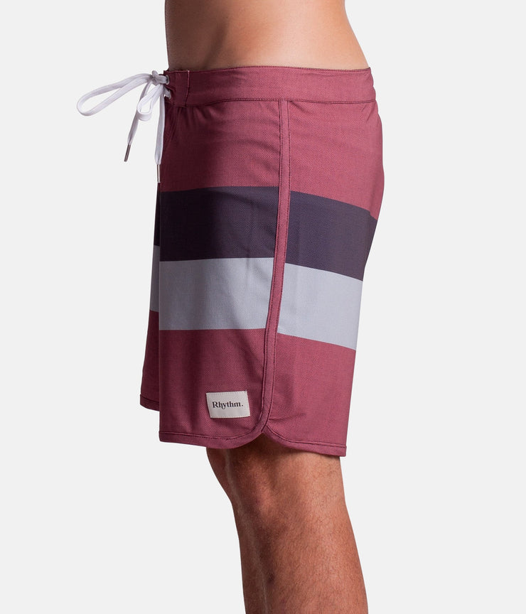 THE JULIAN TRUNK VINTAGE RED