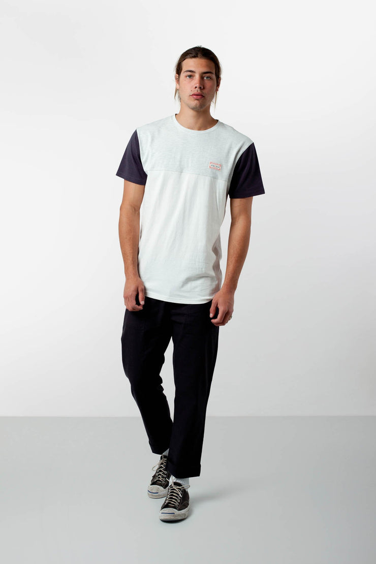COMMUNE T-SHIRT WHITE / NAVY