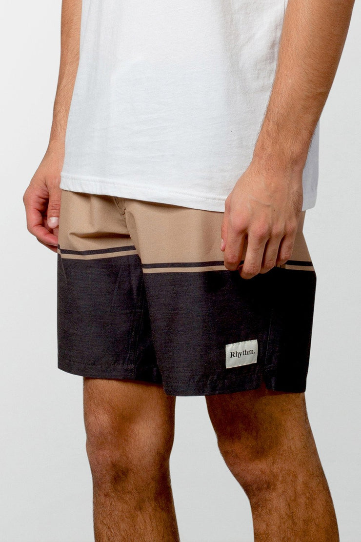 TRIM TRUNK BLACK
