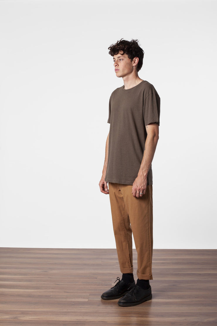 PREMIUM LINEN T-SHIRT OLIVE