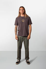 RHYTHM DAISY RADIO T-SHIRT CHARCOAL MODEL FRONT