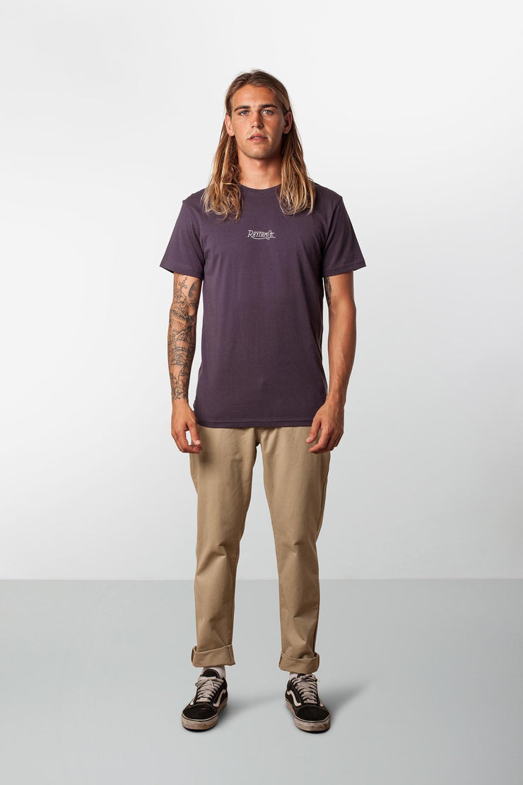 RHYTHM CRAFTED T-SHIRT NAVY MODEL FRONT