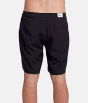 THE BLACK TRUNK BLACK