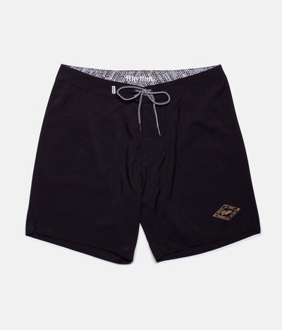 THE BLACK TRUNK BLACK